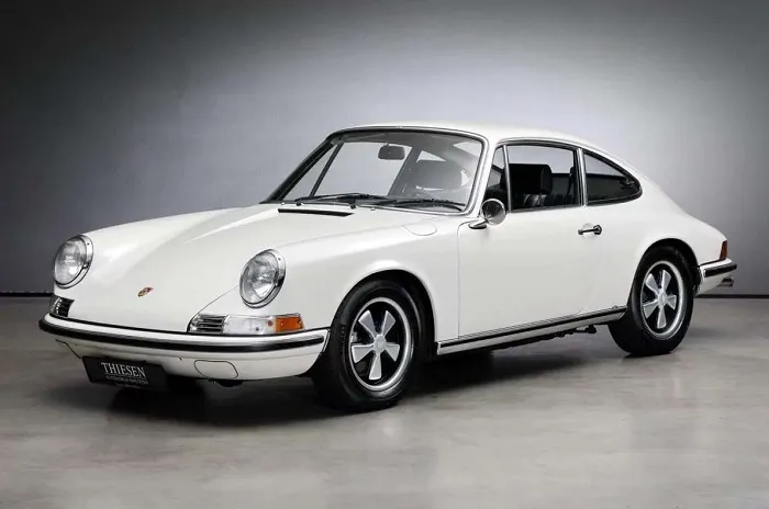 Första Porsche 911, 1970