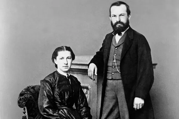 Gottlieb Daimler och hans fru Emma Kurz, 1875
