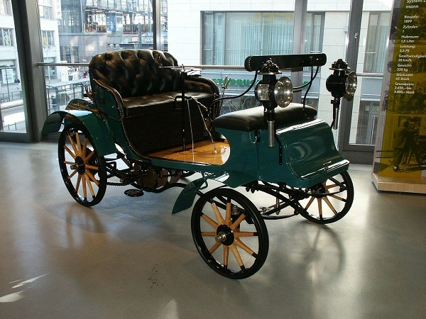 Första Opel-bilen