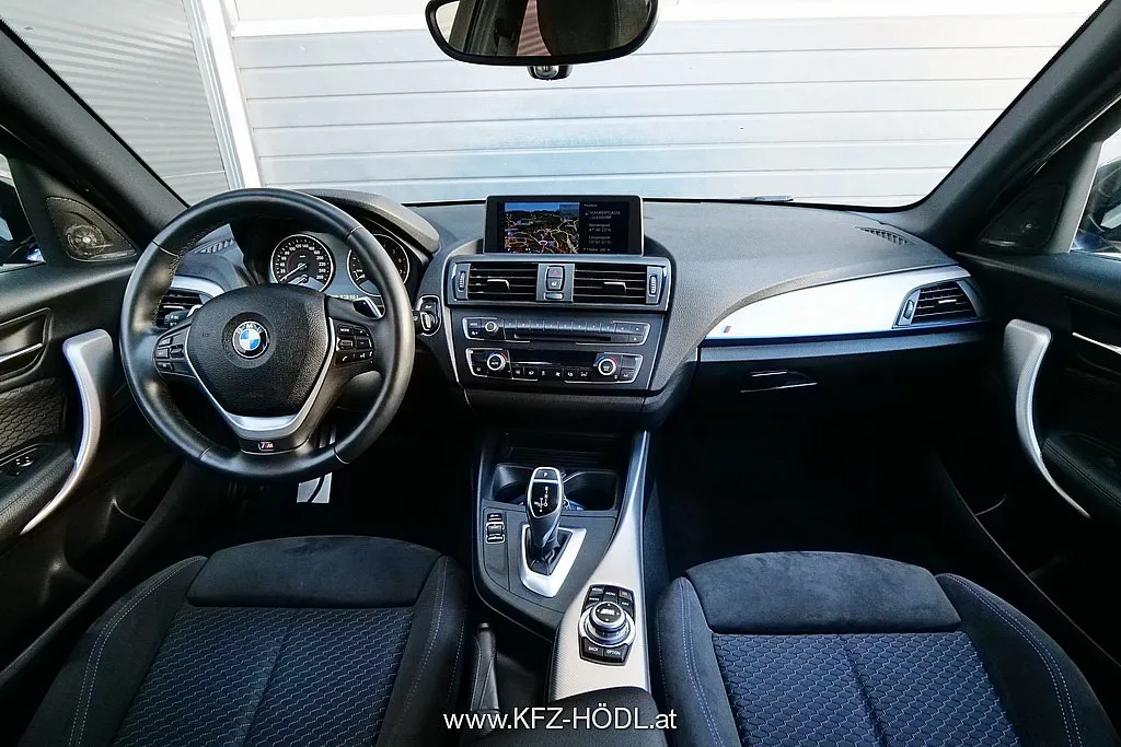 BMW M135i xDrive Aut. Image 9