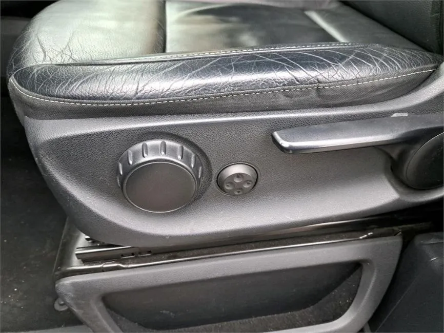 Mercedes-Benz V 250  Image 3