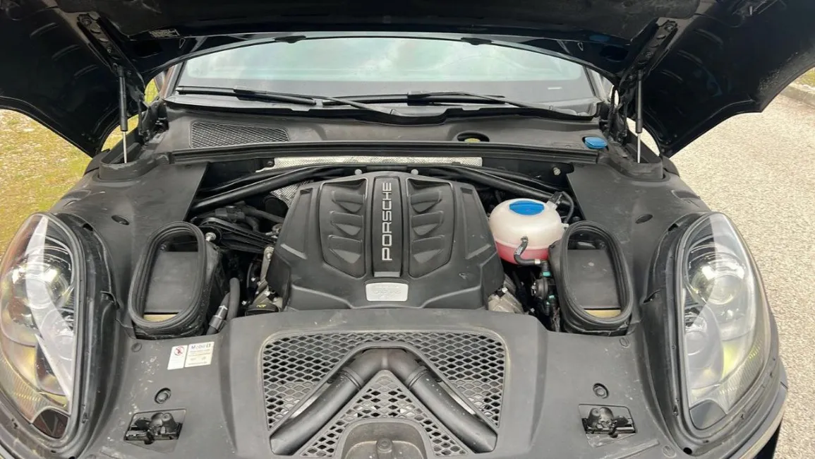 Porsche Macan GTS Image 3