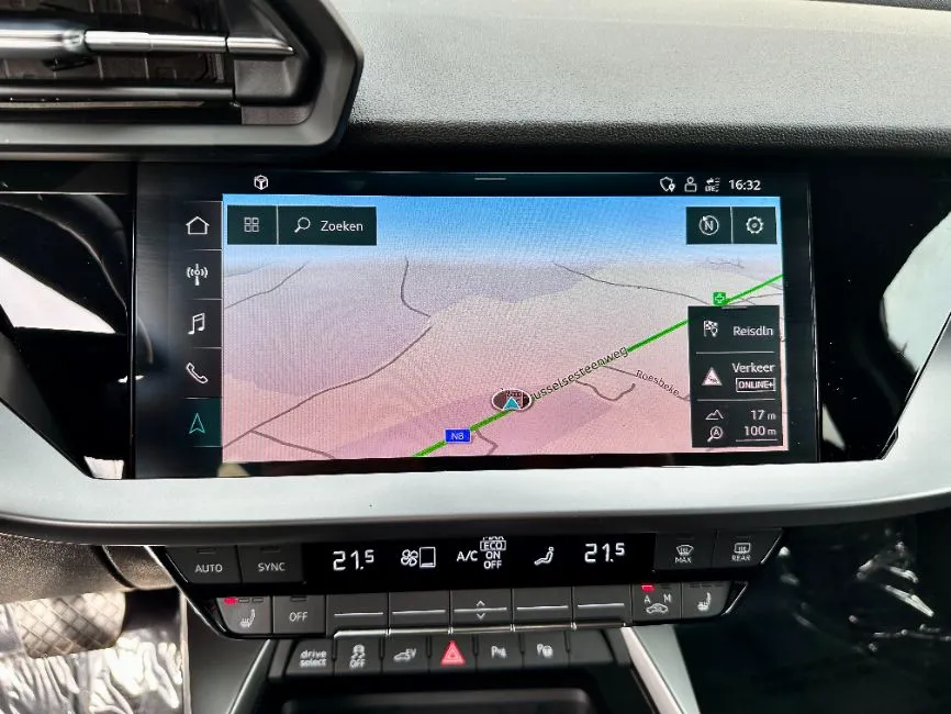 Audi A3 40 TFSIe Plug-In Hybride Sport Image 10