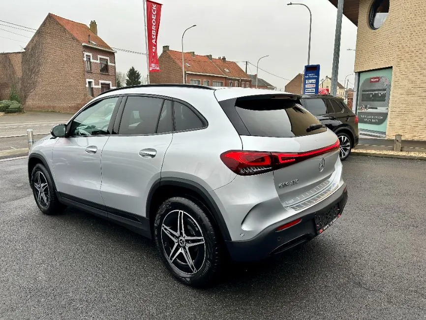 Mercedes-Benz EQA 250 Edition AMG Image 4