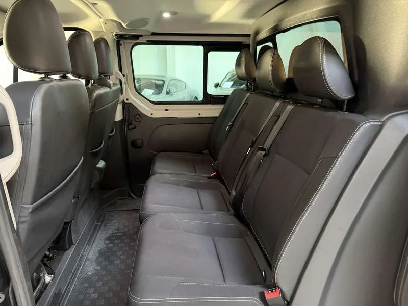 Renault Trafic 2.0 dCi Lichte Vracht Dubbele Cabine 6 zitplaatsen Image 11