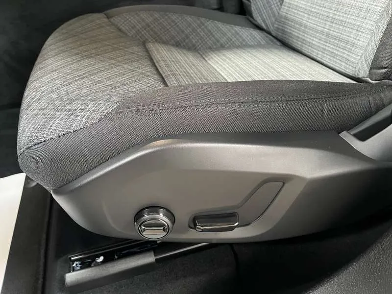 Volvo XC60 XC60 T6 AWD Recharge Core Bright*NEW 0KM NP-27%!!* Image 13