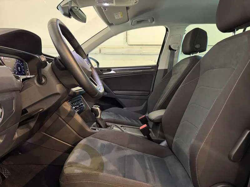 Volkswagen Tiguan 1.4 eHybrid PHEV -Elegance/Trekh/Keyless/TravelAss Image 12