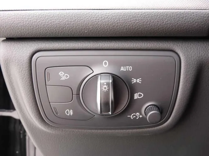 Audi A6 2.0 TDi Ultra 150 S-Tronic S-Line + GPS Plus + LED Lights + Alu20 Image 10