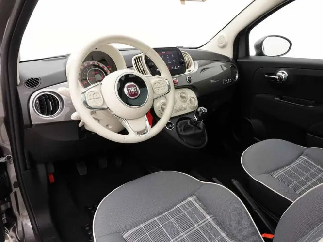 Fiat 500 1.0 Hybrid 70 Lounge + Pano + Parking Image 10