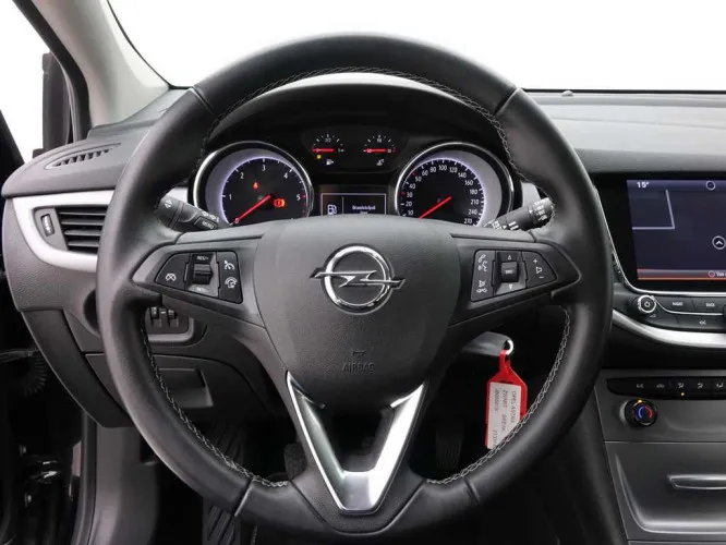 Opel Astra 1.6 CDTi Sportstourer Edition + GPS + ALU18 Image 10