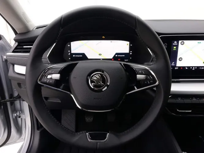 Skoda Octavia 1.5 TSi 150 Combi Style + GPS Colombus + Matrix LED + ALU18 Vega Image 10