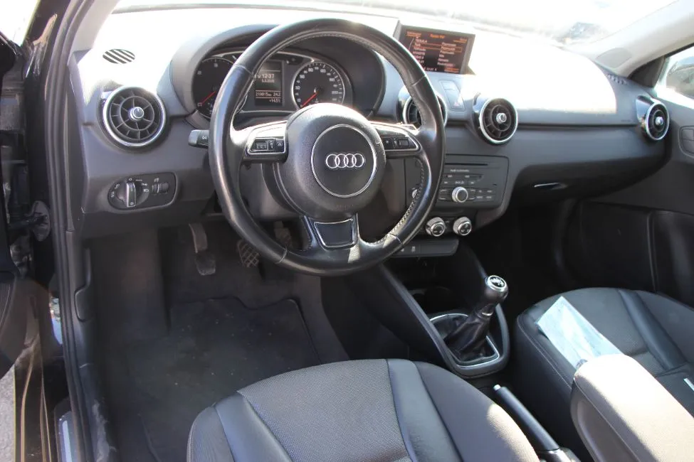 Audi A1 1.6 Tdi Airco Cruise Controle EU5 Image 12