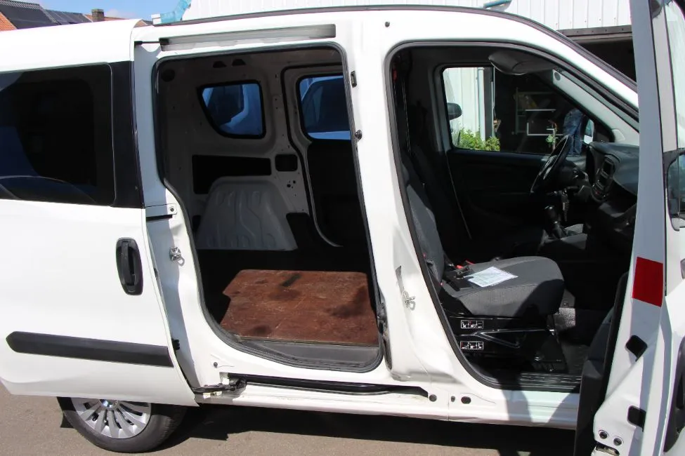 Fiat Doblo 1.3 Jtd EU5 Warranty Image 12