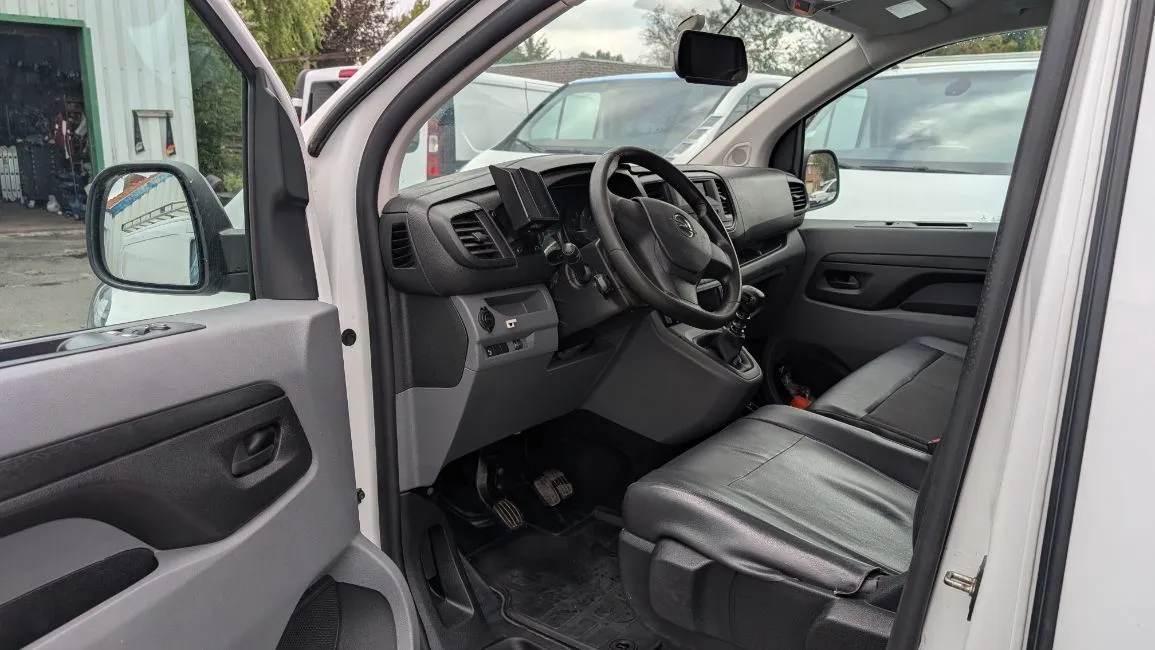 Opel Vivaro 1.5 Hdi Airco Cruise Controle Image 7