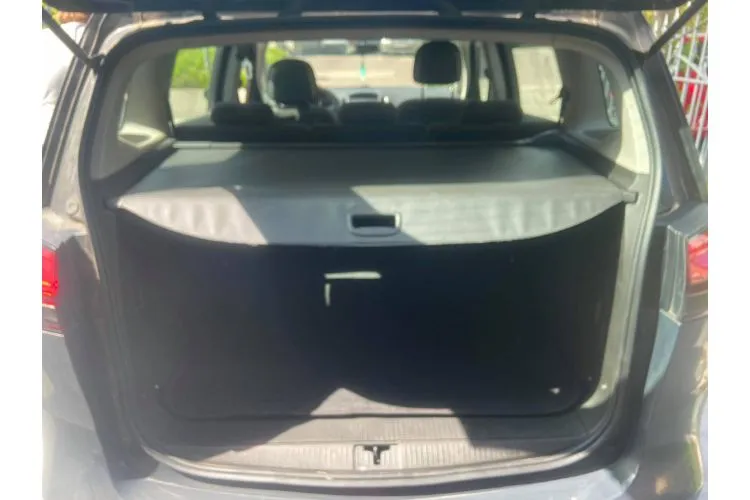 Opel Zafira Tourer  Image 5