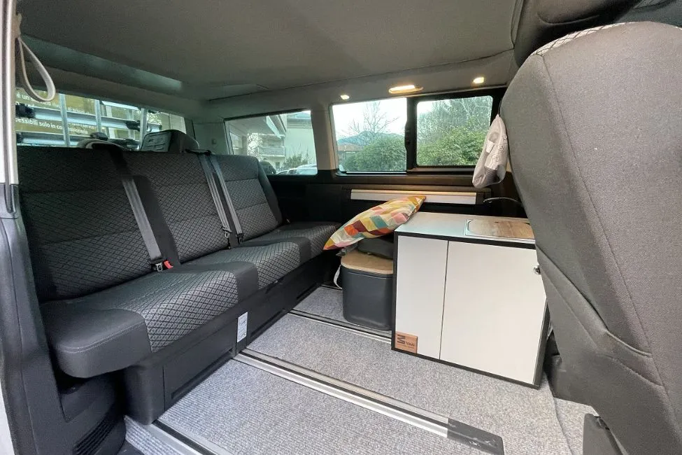 Volkswagen T6 California  Image 2