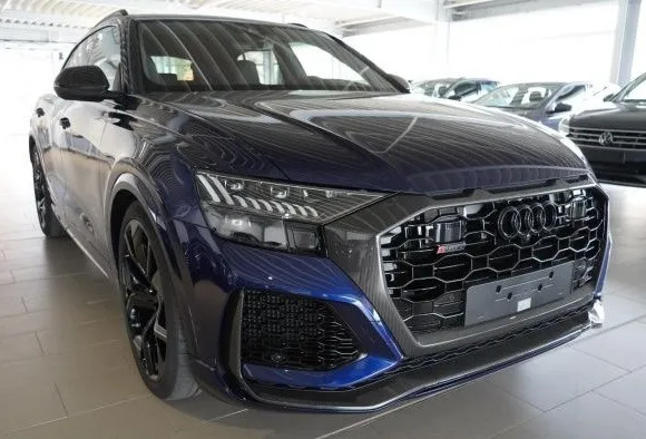 Audi RSQ8 Quattro =Carbon Styling Package= Panorama Гаранция Image 1
