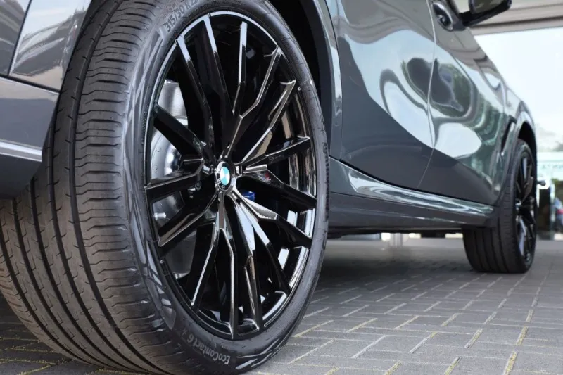 BMW X6 40d xDrive M-Sport =NEW= Carbon Гаранция Image 5
