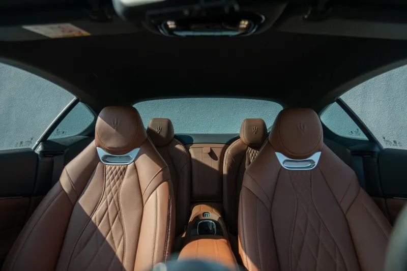 Maserati GranTurismo Modena =Carbon Interior= Sport Design Гаранция Image 9