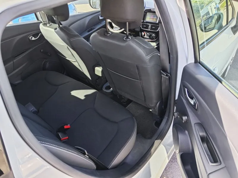 Renault Clio 1.5 DCi 75k.c. Image 9