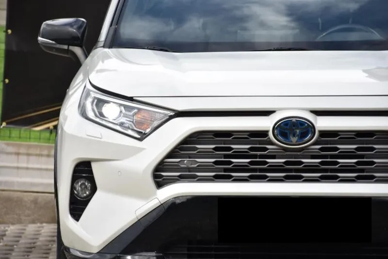 Toyota Rav4 2.5 Hybrid E-Four e-CVT Image 3