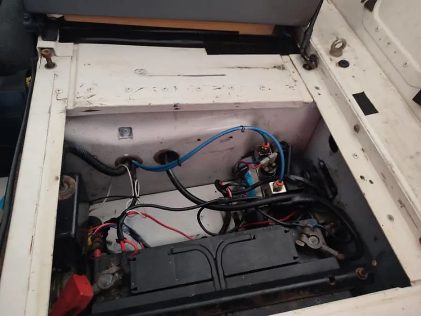 Land Rover Defender 90 único Image 10