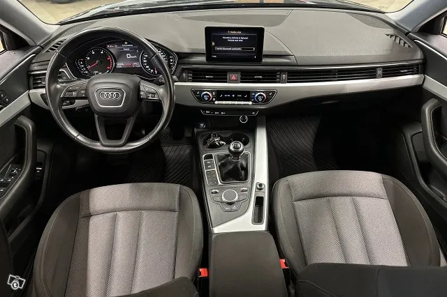 Audi A4 Sedan Business Comfort S line Edition 2,0 TDI 110 kW * Webasto / Koukku / LED-ajovalot * Image 7