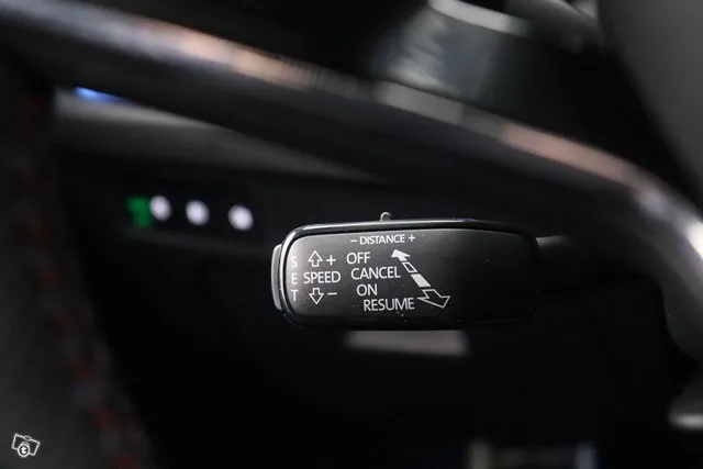 Skoda Octavia Combi 2,0 TDI 200 4x4 RS DSG Autom. / Adapt. Vakkari / Kaistavahti / Vetokoukku / Katso varusteet Image 9