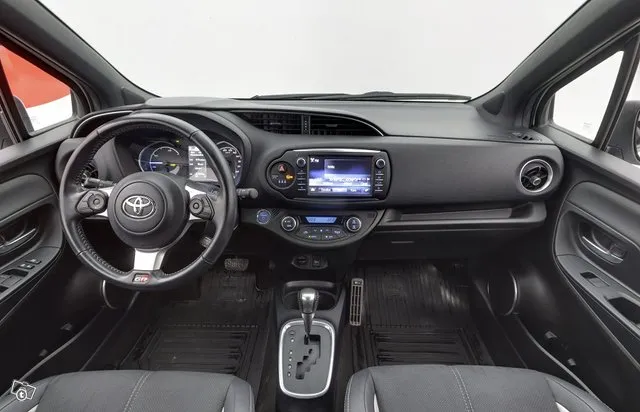 Toyota Yaris 1,5 Hybrid GR-Sport 5ov - / Peruutuskamera / Täysmerkkikirja / Sporttipenkit Image 9