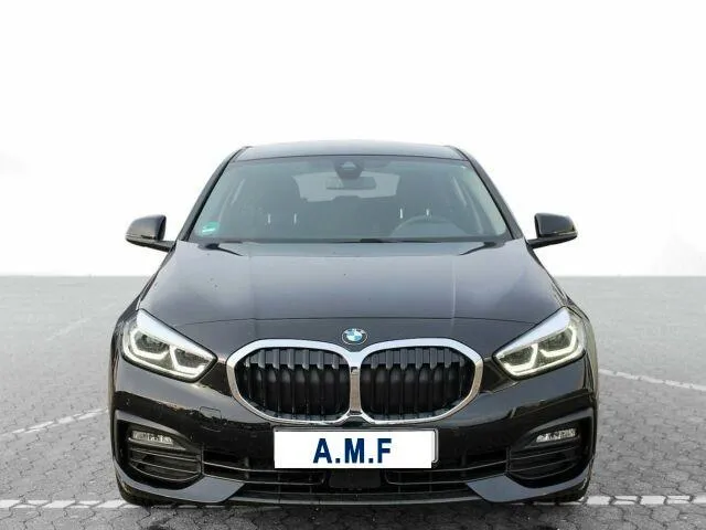 BMW Serie 1 118d 5p. Advantage Image 2
