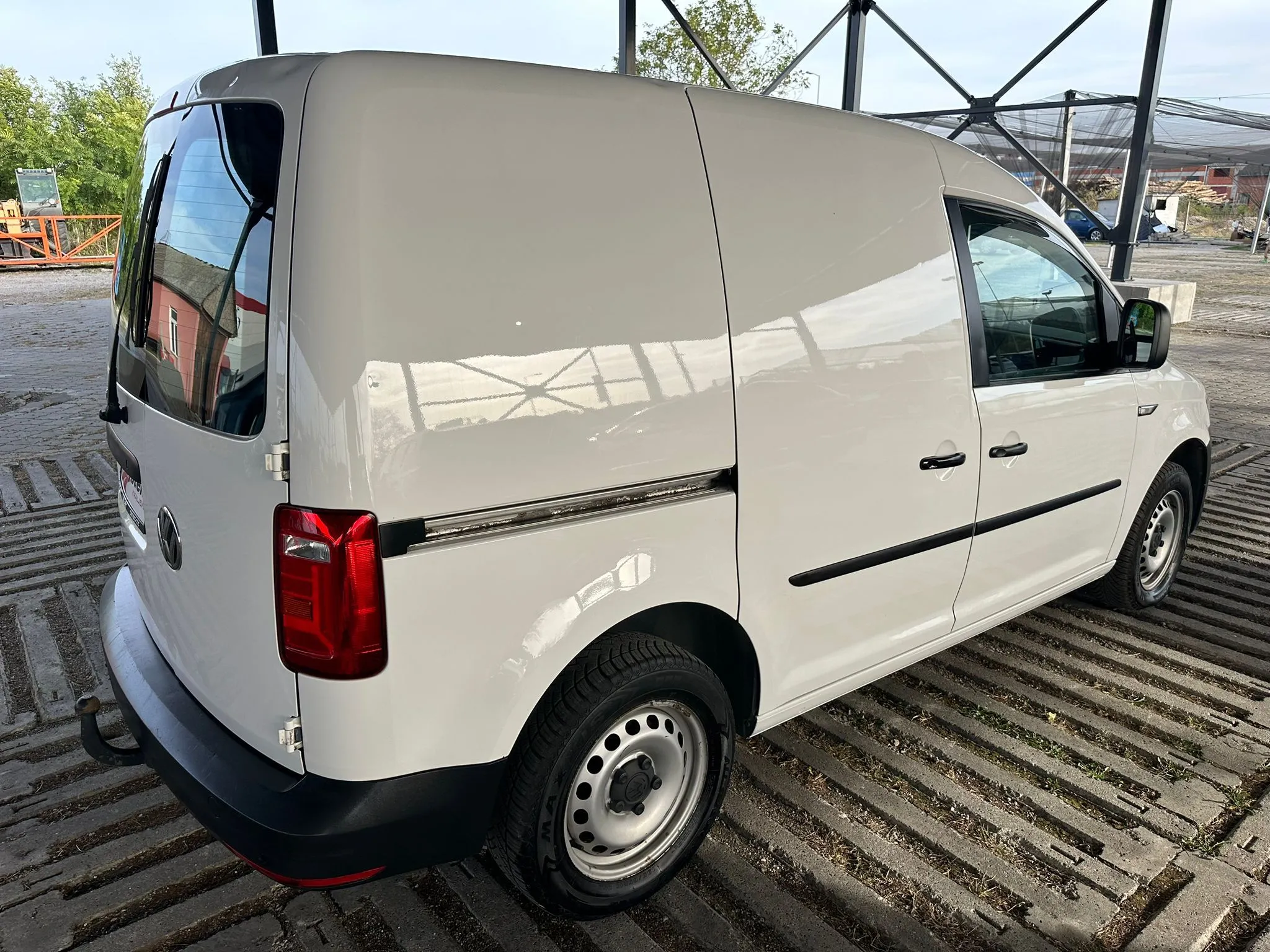 Volkswagen VW Caddy  Image 4