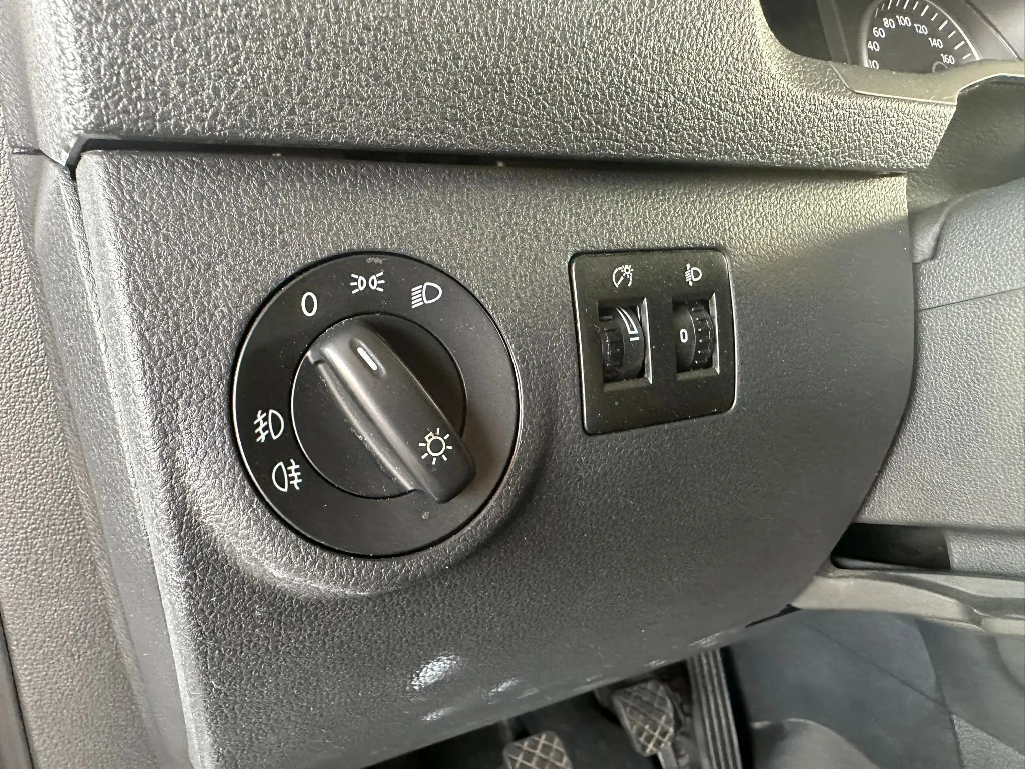 Volkswagen VW Caddy  Image 9