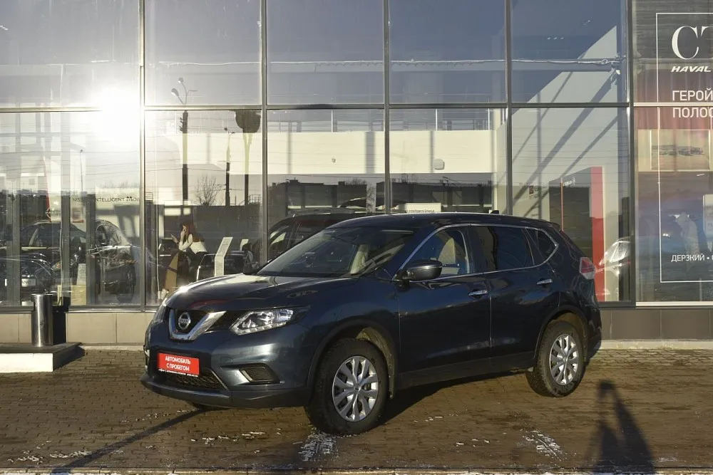Nissan X-Trail  Image 1