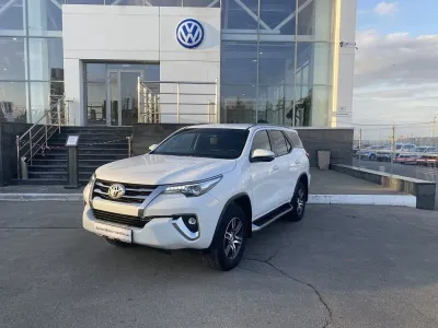 Toyota Fortuner 