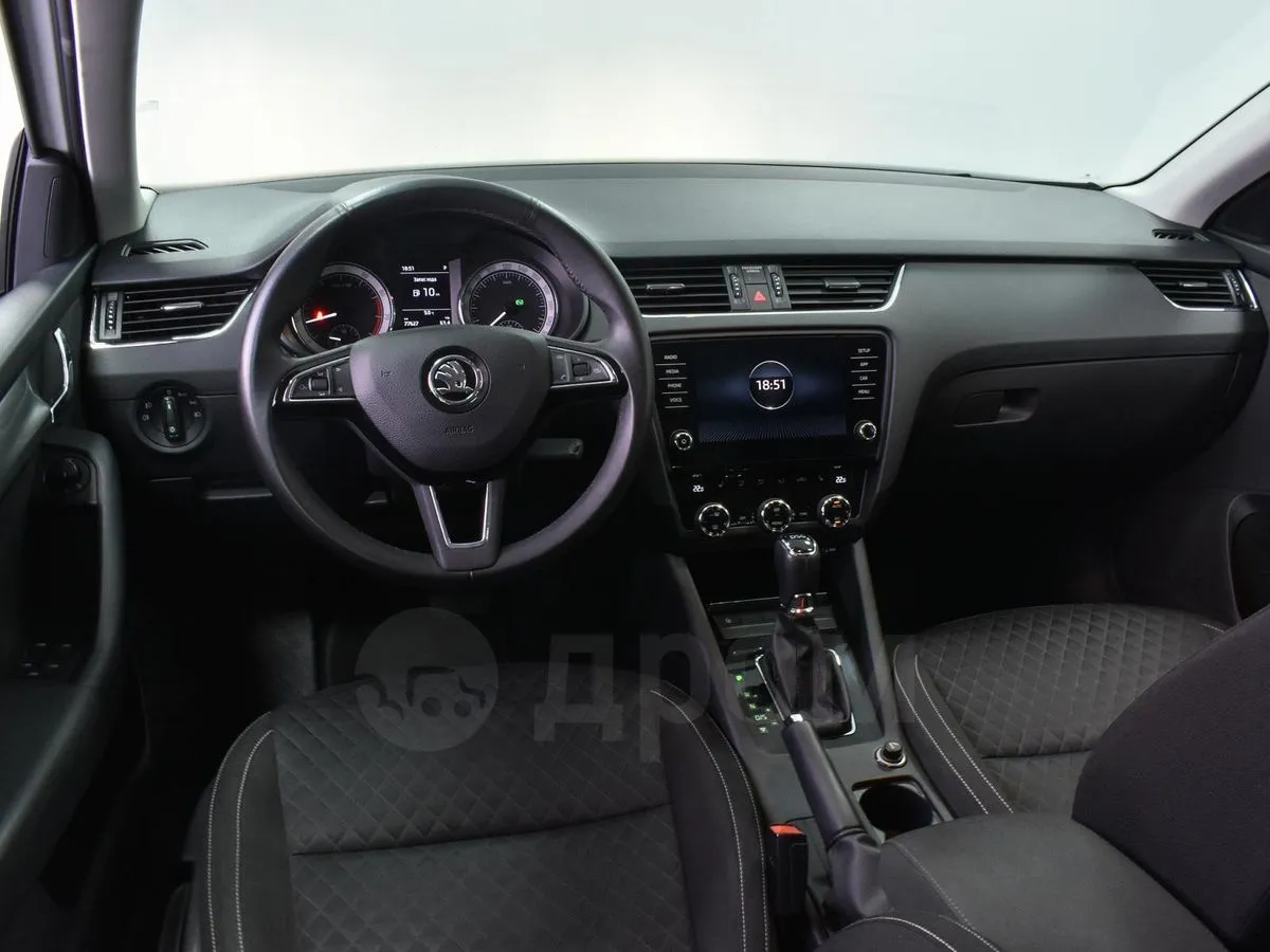 Skoda Octavia  Image 1