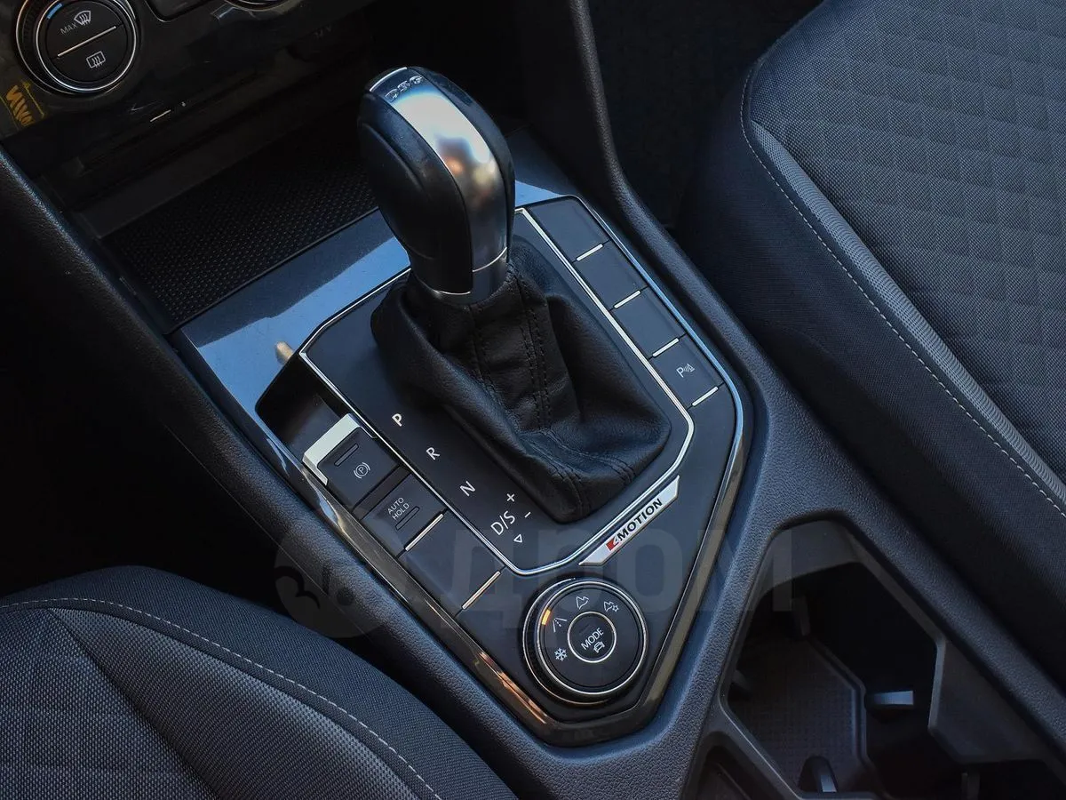 Volkswagen Tiguan  Image 4