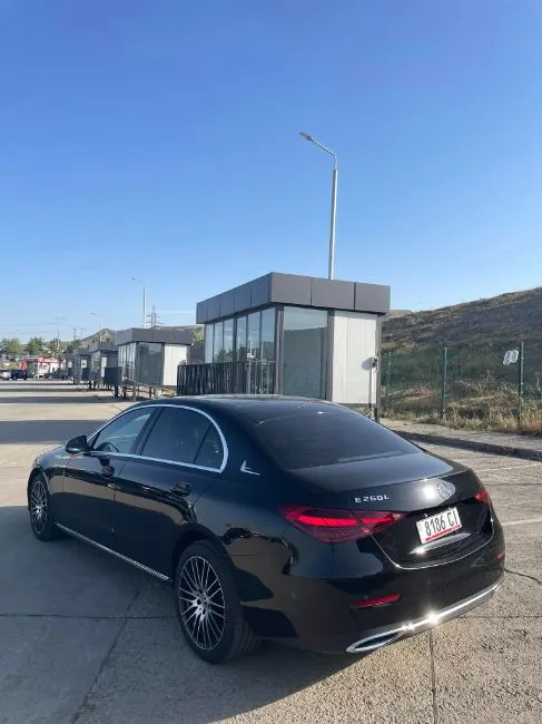 Mercedes-Benz C 270  Image 4