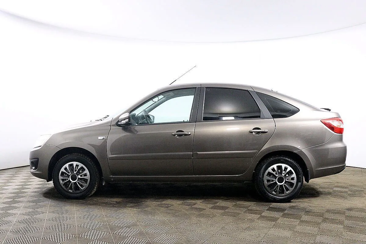 Лада Гранта  Image 8