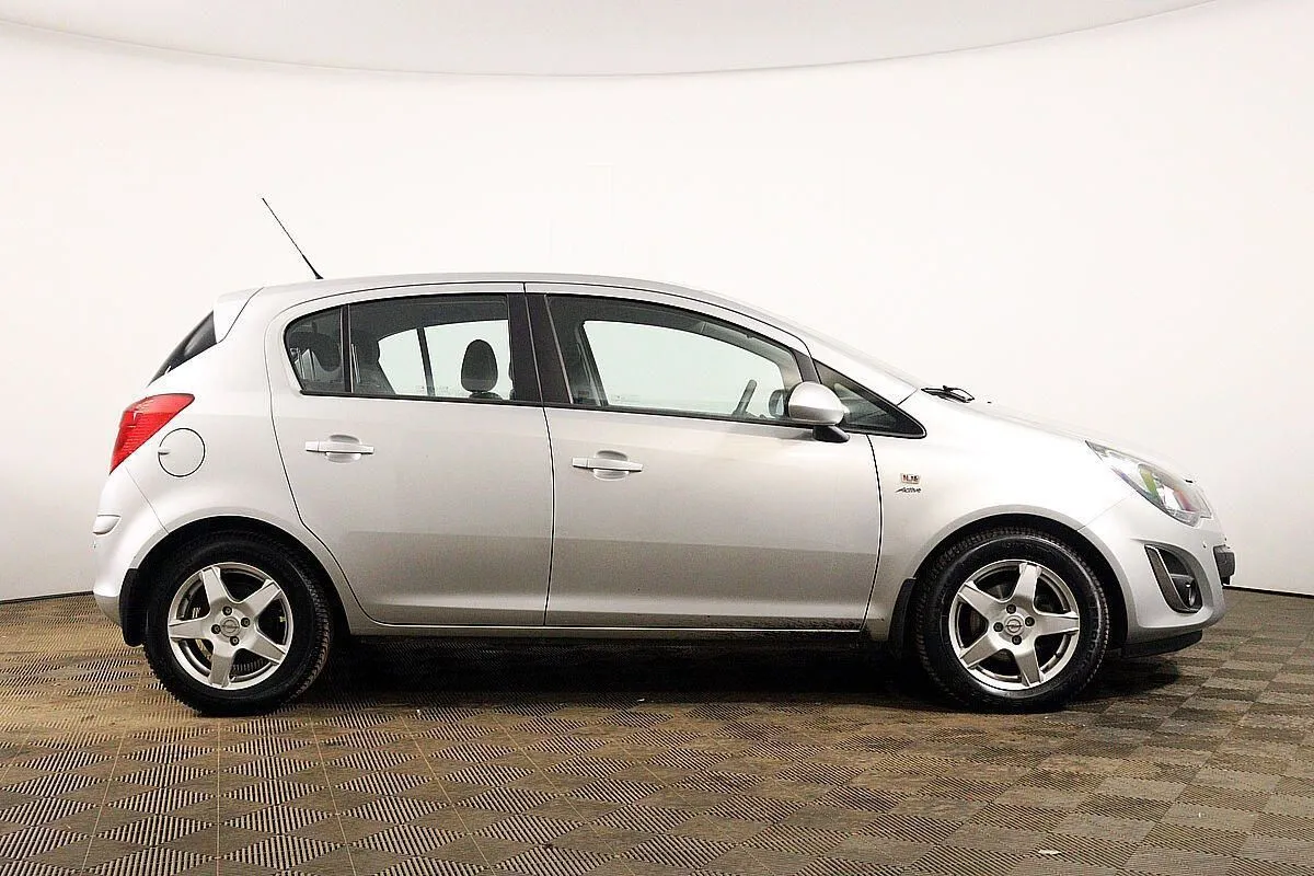 Opel Corsa  Image 4