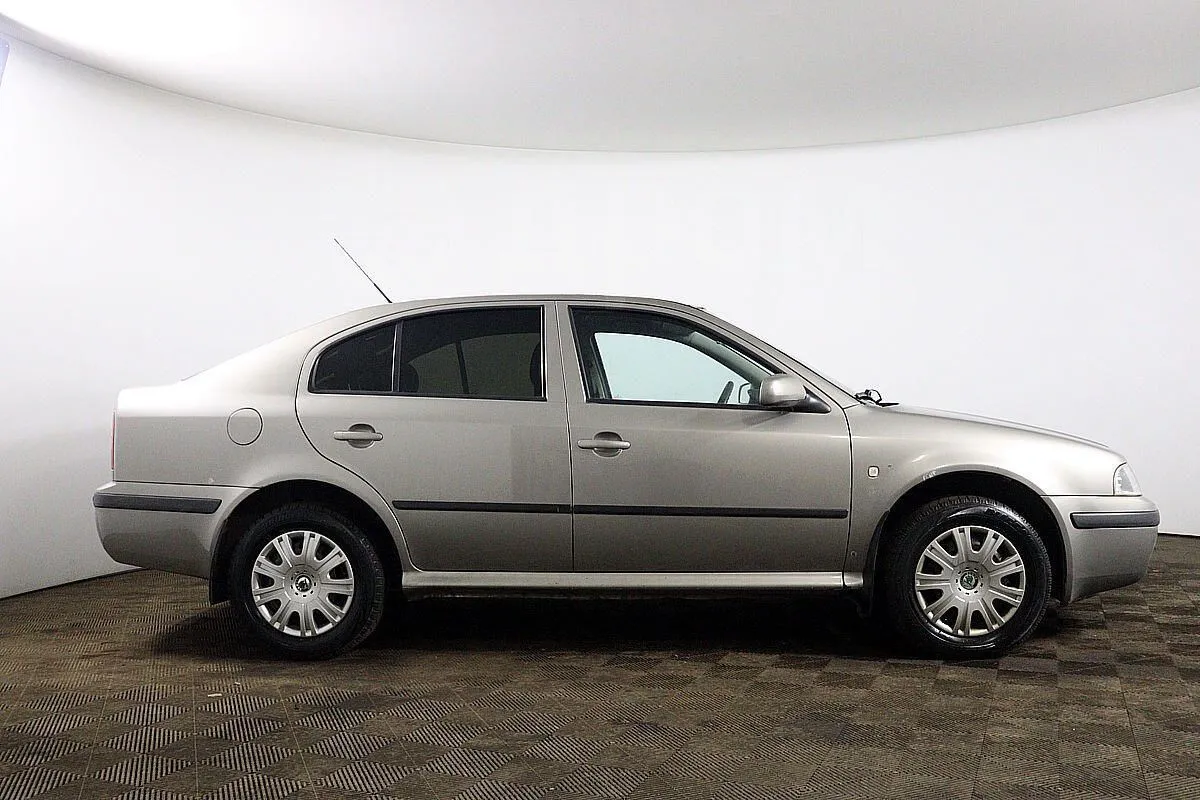 Skoda Octavia  Image 4