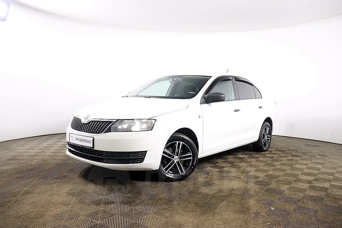 Skoda Rapid  Image 1