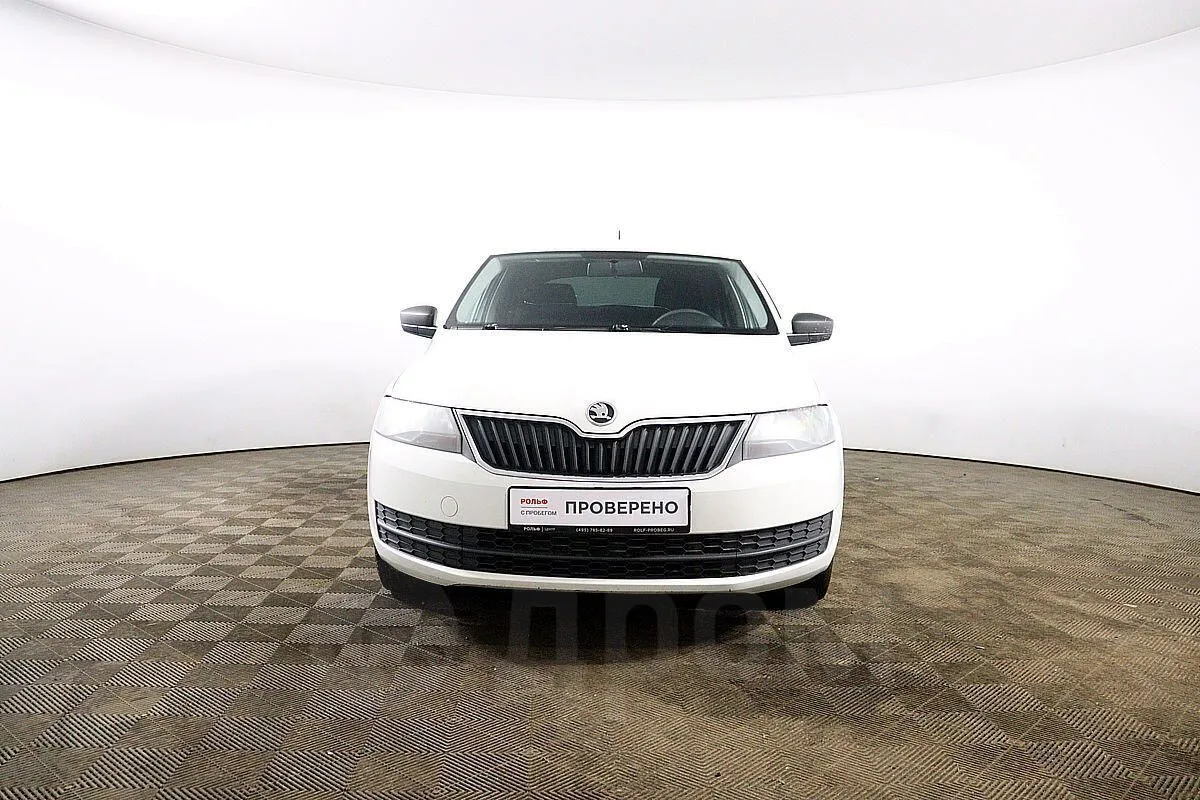 Skoda Rapid  Image 2