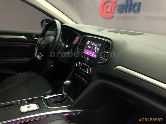 Renault Megane 1.5 dCi Icon Image 9