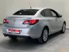 Opel Astra 1.4 T Edition Plus Thumbnail 2