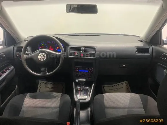 Volkswagen Bora 1.6 Pacific Image 9