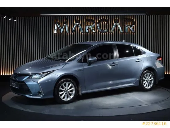 Toyota Corolla 1.8 Hybrid Dream Image 6