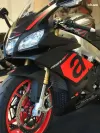 Aprilia RSV4  Thumbnail 4